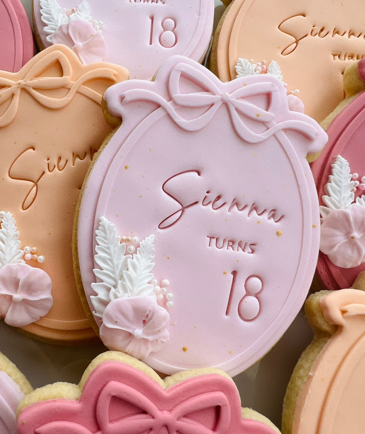 Birthday Bows & Ovals