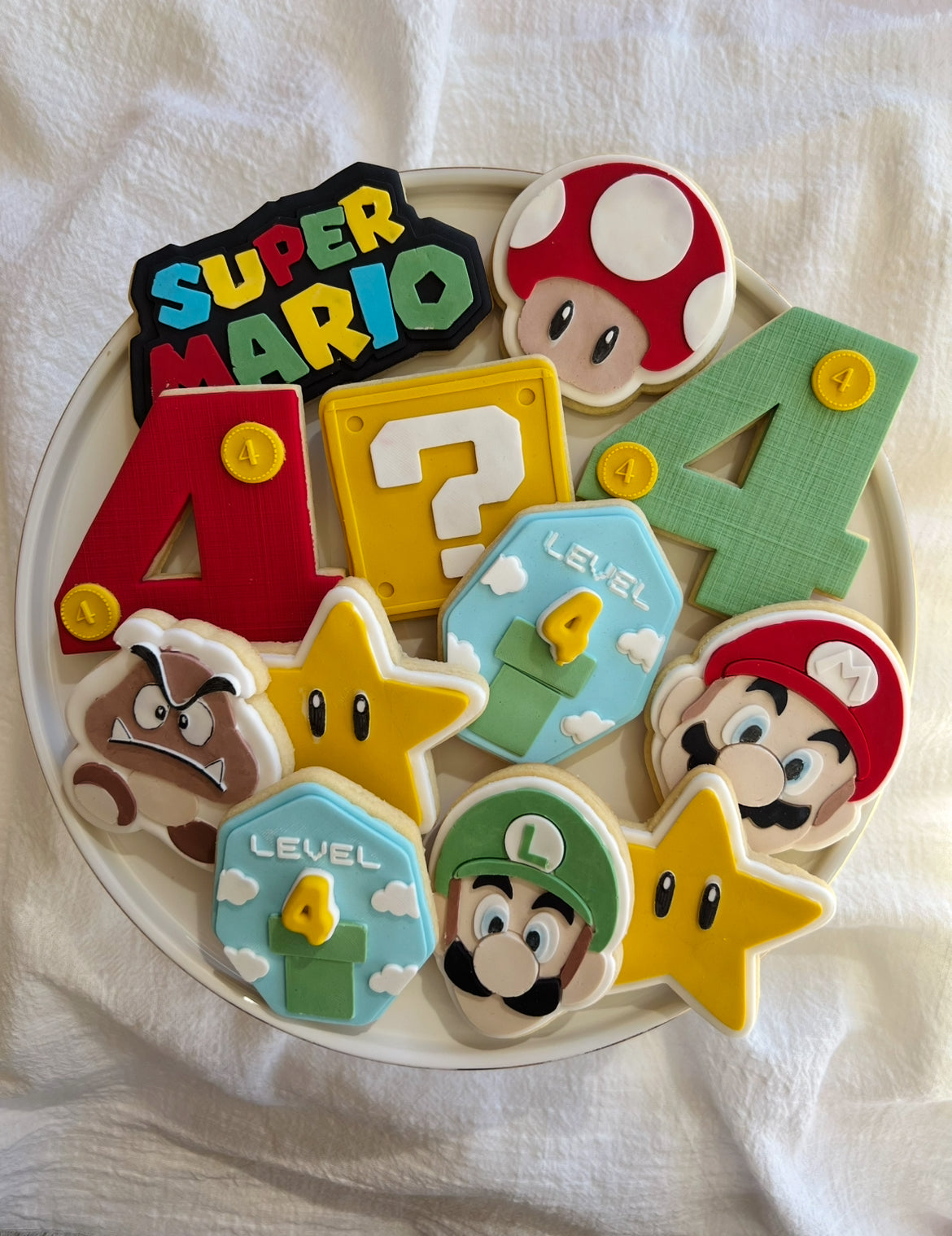 Super Mario