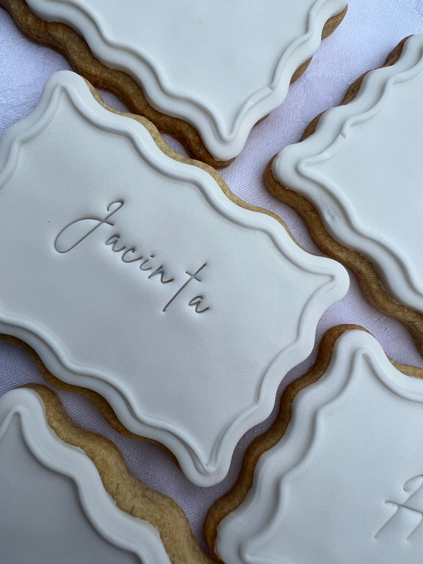 Wavy Place Card Cookies (Large Size)