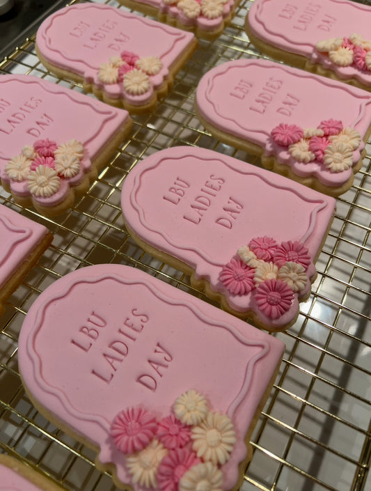 Ladies Day Cookies (Personalised)